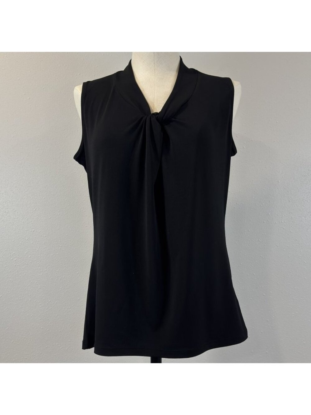 Jones New York Knot Neck Blouse Womens Sz S Black Sleeveless Stretch Elegant Top